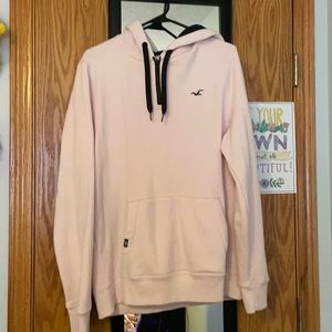 L Hollister sweatshirt